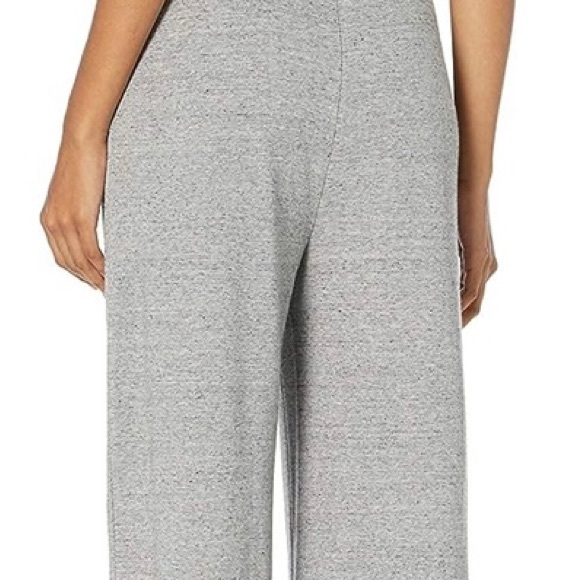 Daily Ritual Women's Sleeveless Wide-Leg Jumpsuit - Picture 3 of 4